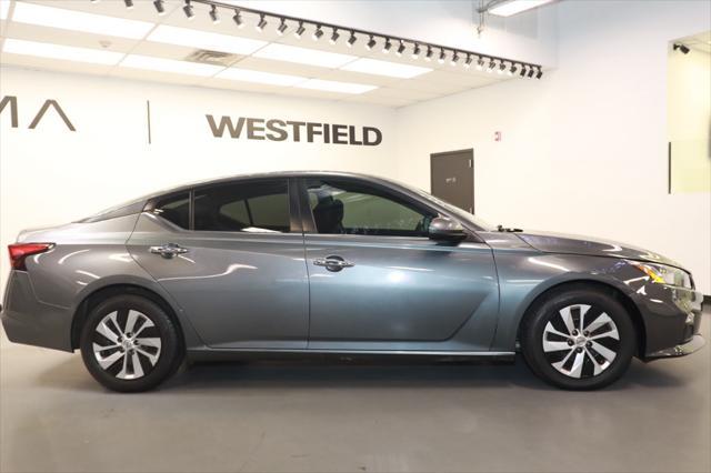 used 2019 Nissan Altima car, priced at $13,994