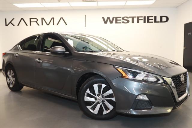 used 2019 Nissan Altima car, priced at $13,994