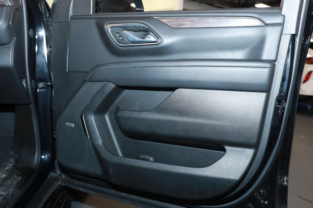 used 2023 Chevrolet Suburban car, priced at $45,957