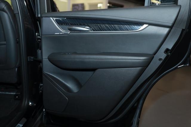 used 2024 Cadillac XT6 car, priced at $42,500