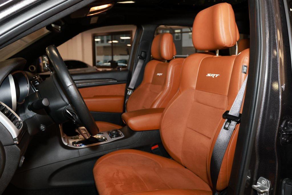 used 2021 Jeep Grand Cherokee car, priced at $49,599