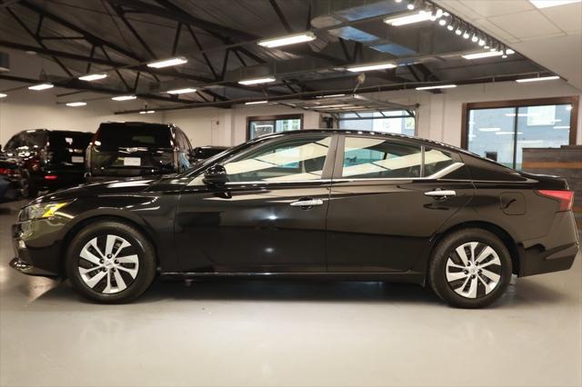 used 2022 Nissan Altima car, priced at $16,234