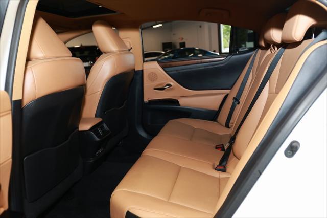 used 2022 Lexus ES 250 car, priced at $29,521