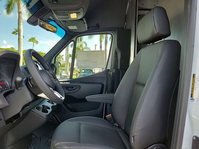 new 2025 Mercedes-Benz Sprinter 2500 car, priced at $74,550