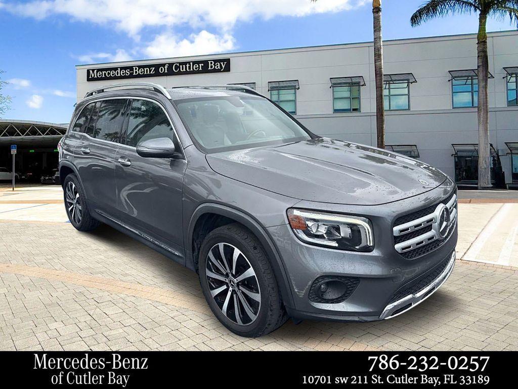 used 2021 Mercedes-Benz GLB 250 car, priced at $23,900