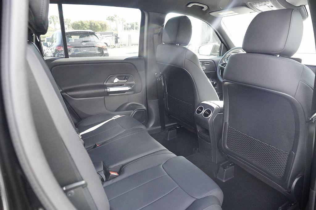 new 2026 Mercedes-Benz GLB 250 car, priced at $49,280