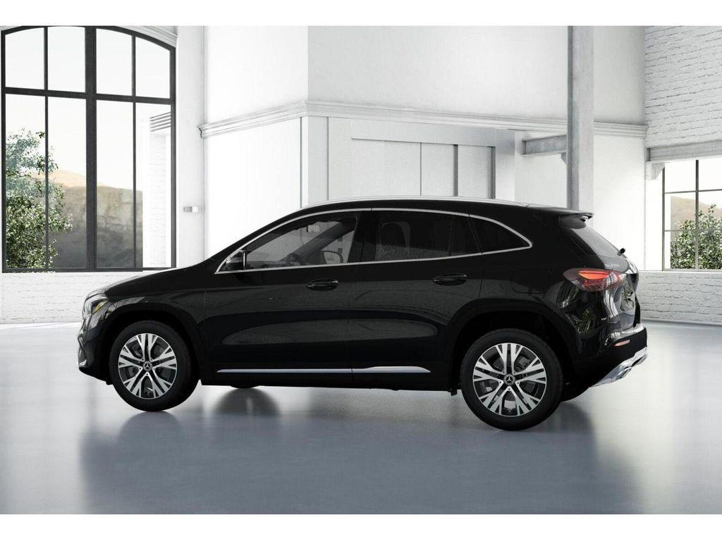 new 2025 Mercedes-Benz GLA 250 car, priced at $42,250