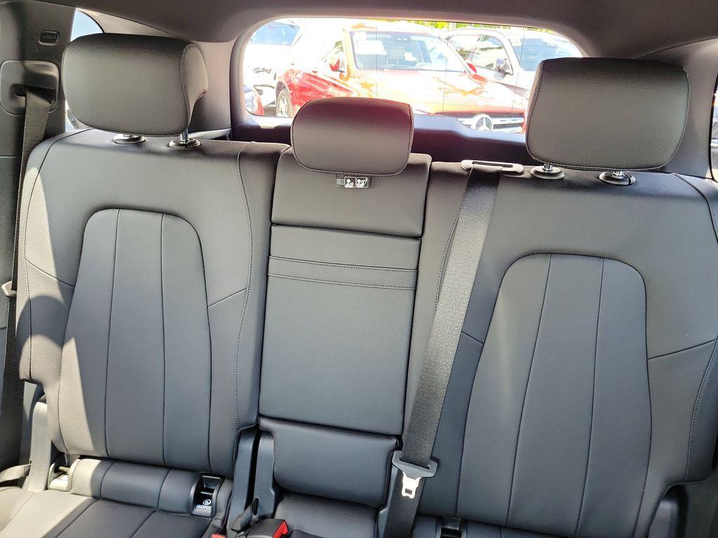 used 2025 Mercedes-Benz GLB 250 car, priced at $44,000
