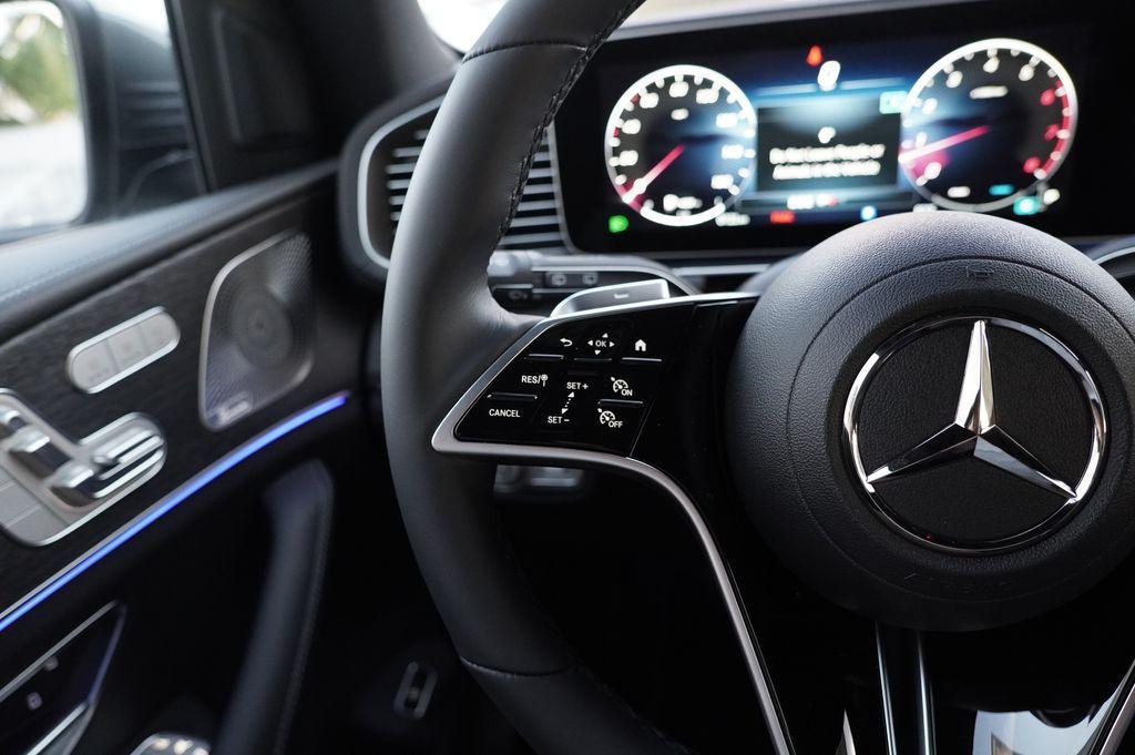 new 2026 Mercedes-Benz GLE 450 car, priced at $79,465