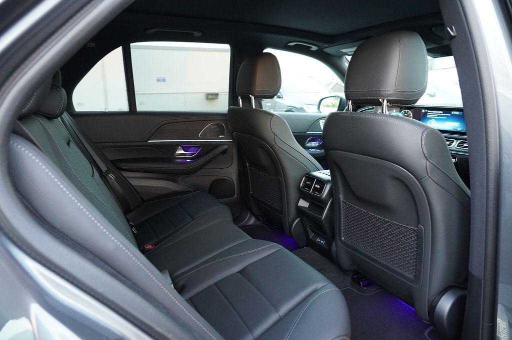 new 2026 Mercedes-Benz GLE 450 car, priced at $79,465