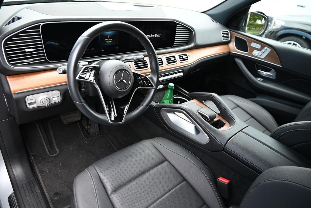 used 2025 Mercedes-Benz GLE 350 car, priced at $63,973