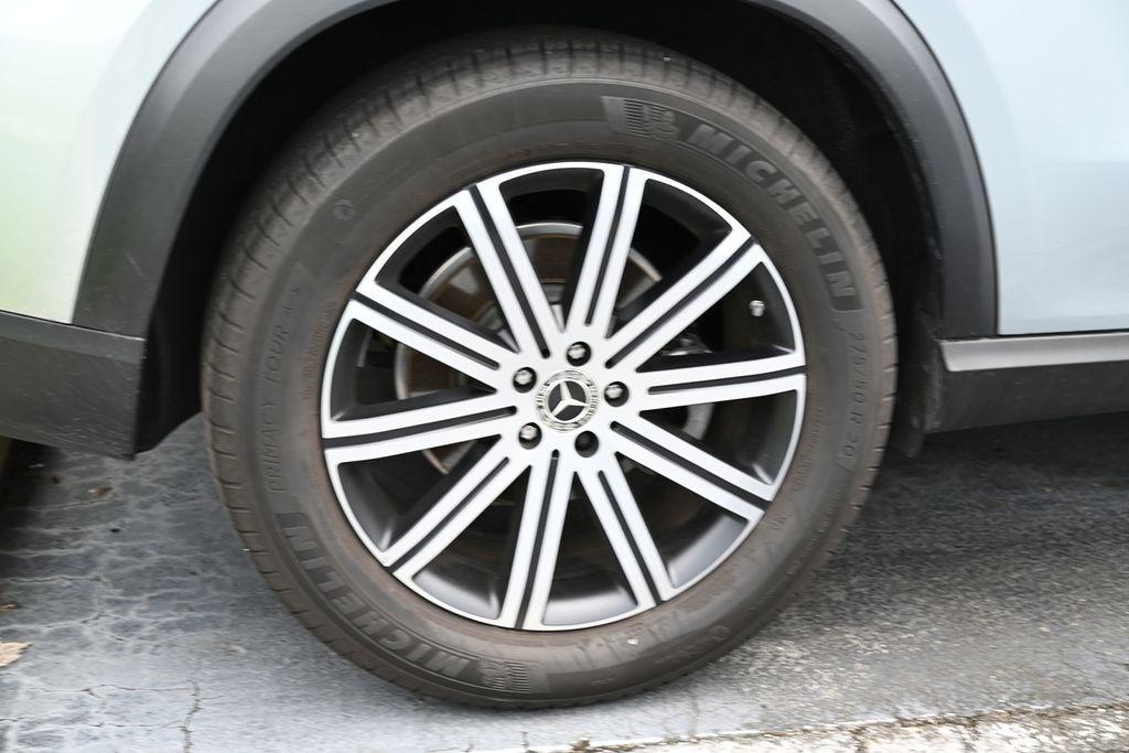 used 2025 Mercedes-Benz GLE 350 car, priced at $63,973