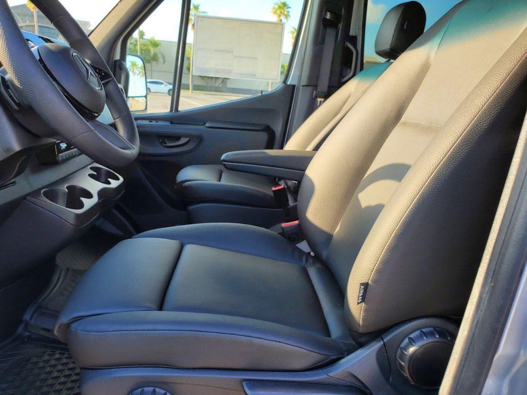 new 2025 Mercedes-Benz Sprinter 2500 car, priced at $70,236