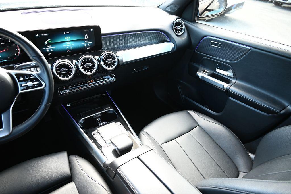 used 2022 Mercedes-Benz GLB 250 car, priced at $31,374