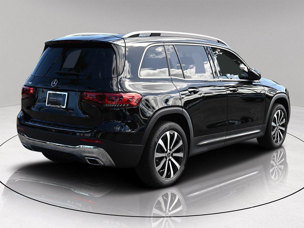 used 2022 Mercedes-Benz GLB 250 car, priced at $27,359