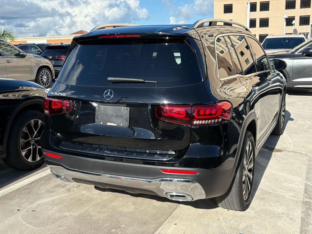 used 2022 Mercedes-Benz GLB 250 car, priced at $31,058