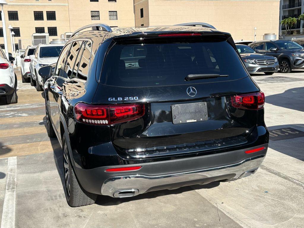 used 2022 Mercedes-Benz GLB 250 car, priced at $31,058
