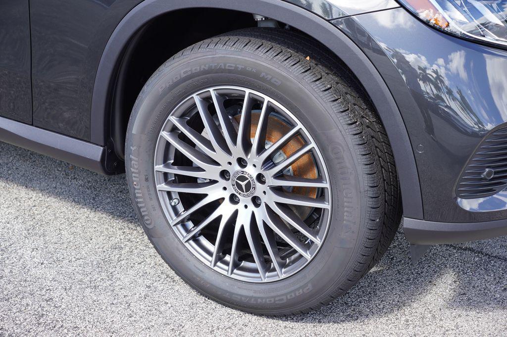 new 2026 Mercedes-Benz GLC 300 car, priced at $56,610