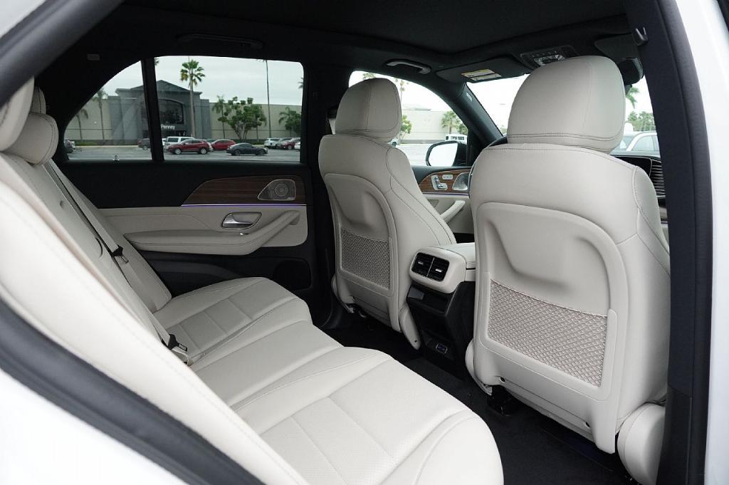 new 2026 Mercedes-Benz GLE 350 car, priced at $64,944