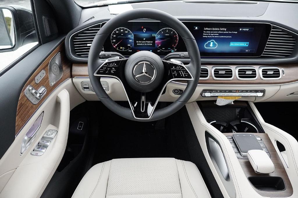 new 2026 Mercedes-Benz GLE 350 car, priced at $64,944