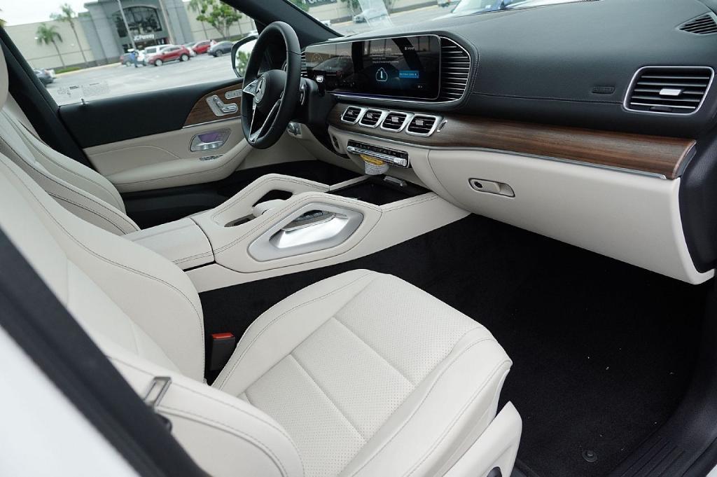 new 2026 Mercedes-Benz GLE 350 car, priced at $64,944