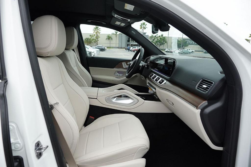 new 2026 Mercedes-Benz GLE 350 car, priced at $64,944