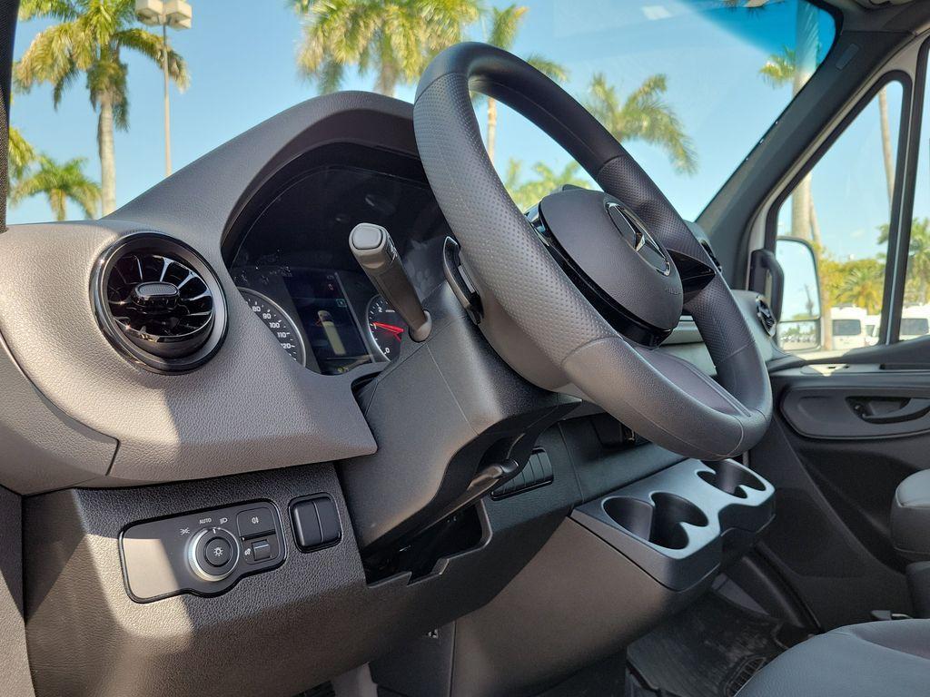 new 2025 Mercedes-Benz Sprinter 2500 car, priced at $96,353