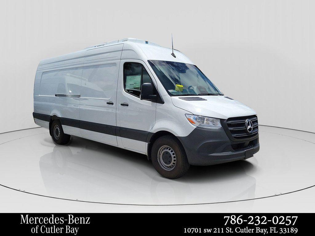 new 2025 Mercedes-Benz Sprinter 2500 car, priced at $96,353