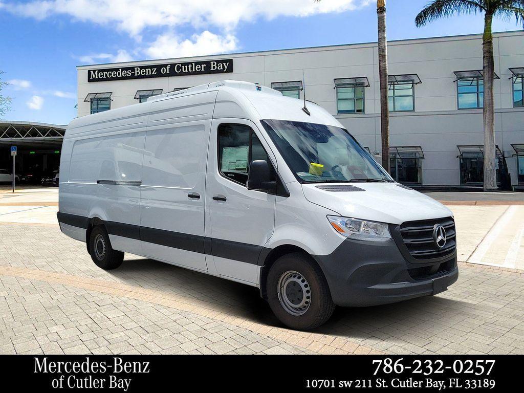 new 2025 Mercedes-Benz Sprinter 2500 car, priced at $96,353