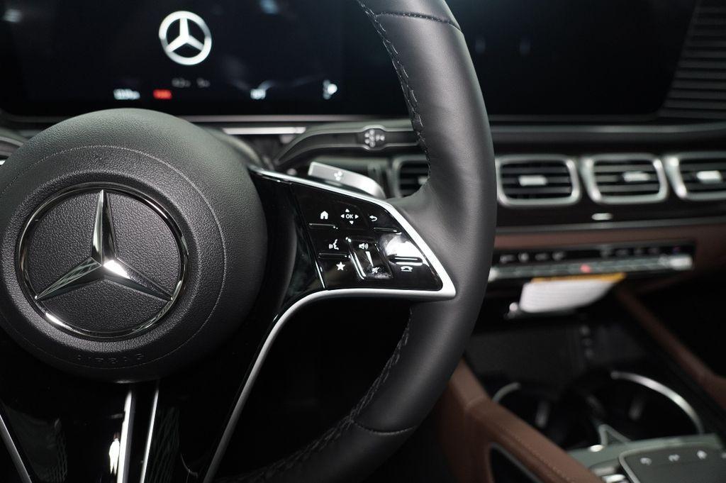 new 2026 Mercedes-Benz GLE 450 car, priced at $80,825