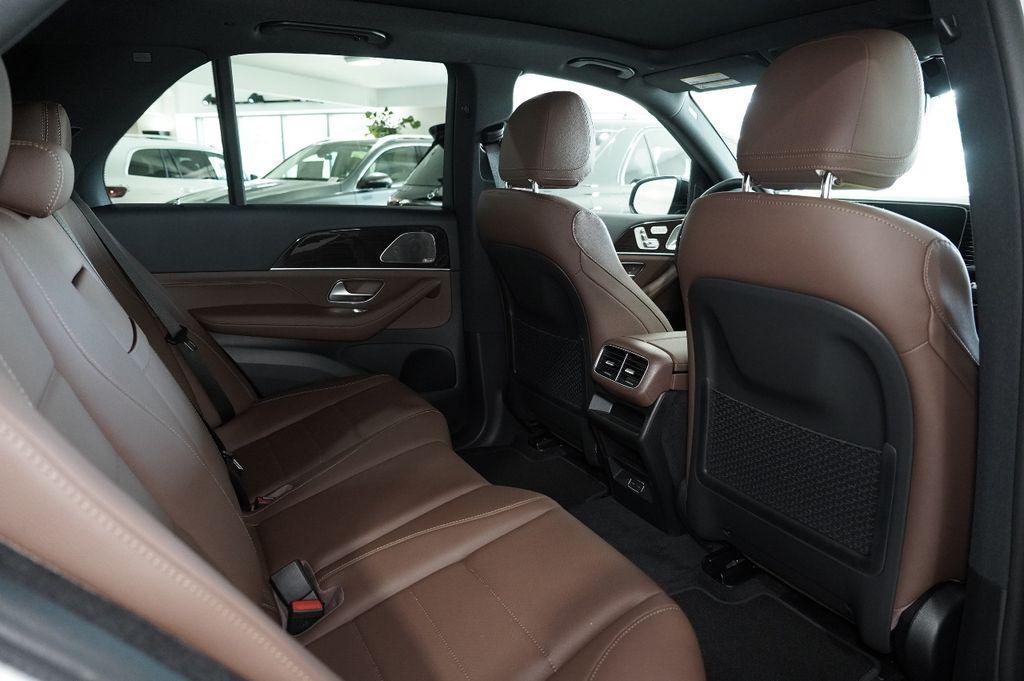 new 2026 Mercedes-Benz GLE 450 car, priced at $80,825