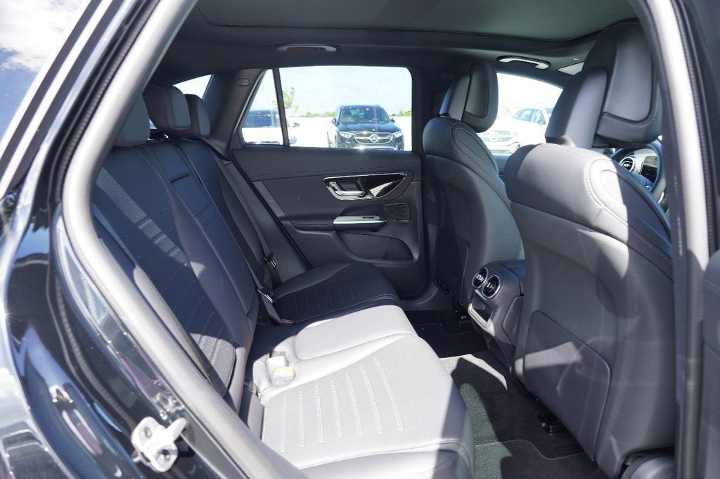 new 2025 Mercedes-Benz GLC 300 car, priced at $54,237