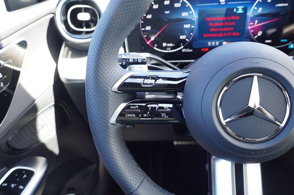 new 2025 Mercedes-Benz GLC 300 car, priced at $54,237