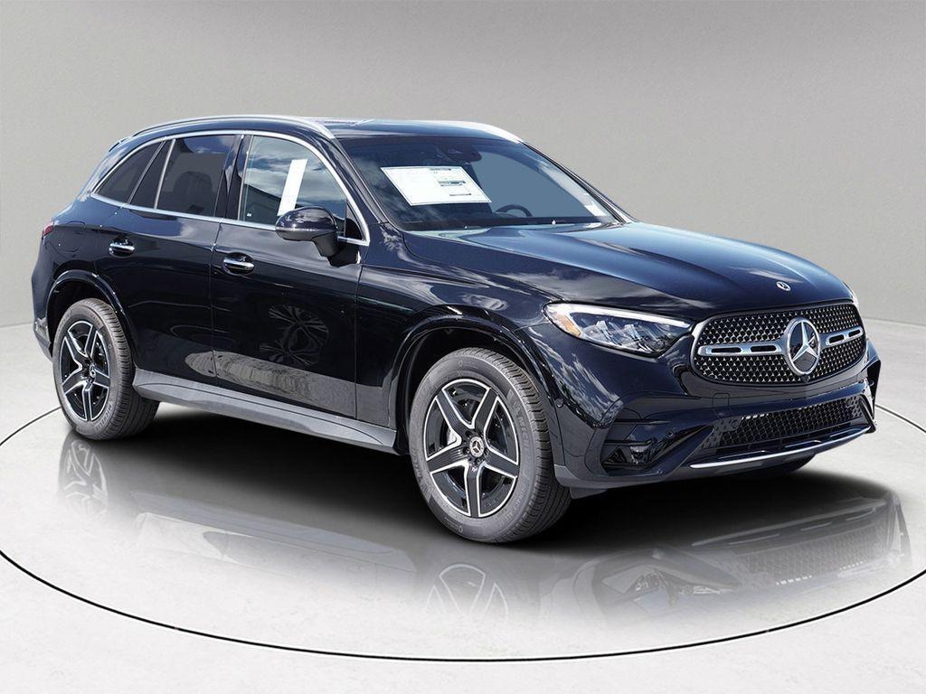 new 2025 Mercedes-Benz GLC 300 car, priced at $54,237