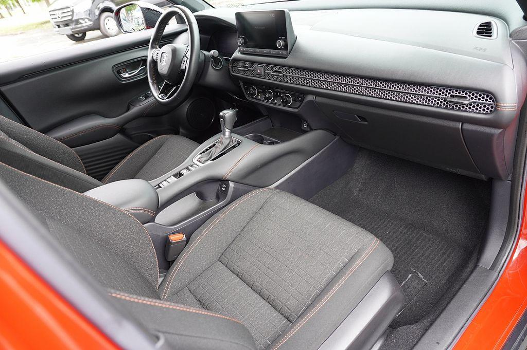 used 2024 Honda HR-V car, priced at $23,467
