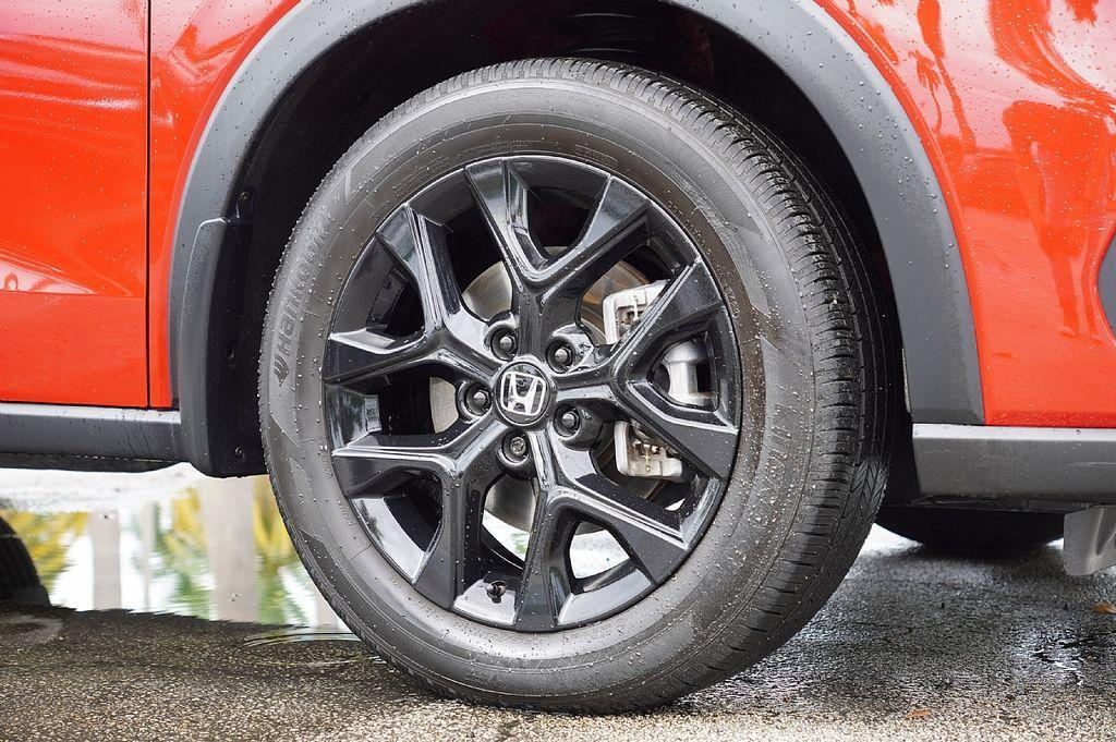 used 2024 Honda HR-V car, priced at $23,467