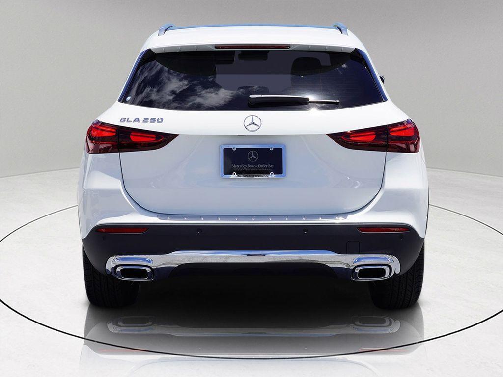 new 2026 Mercedes-Benz GLA 250 car, priced at $43,237