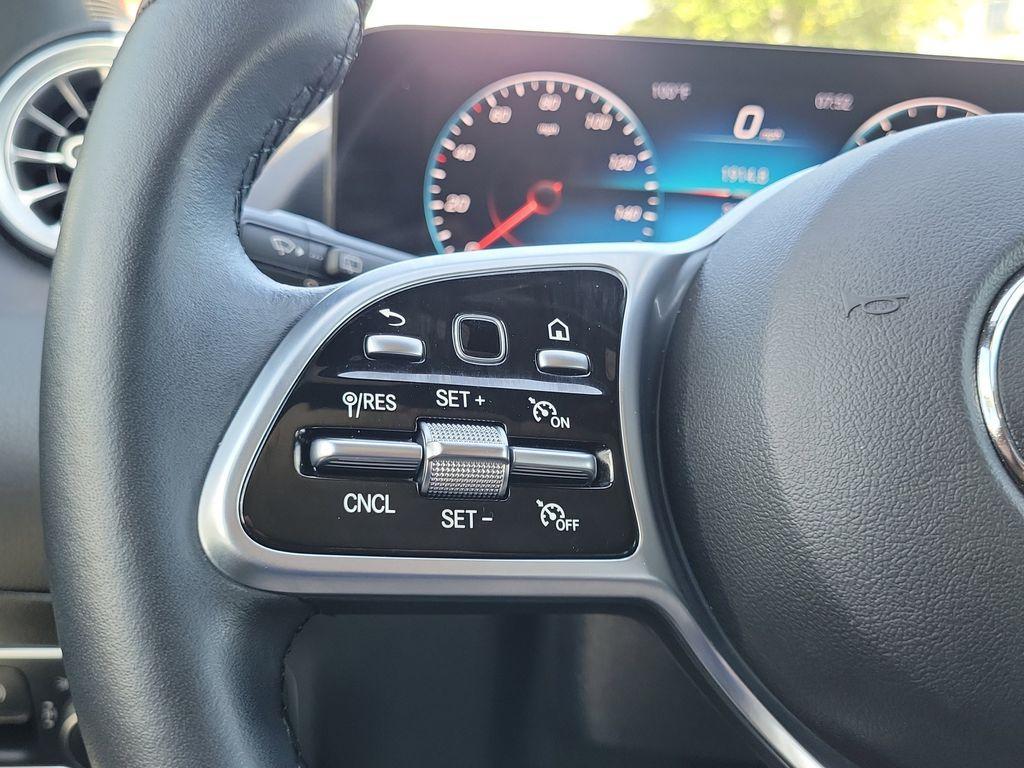 used 2022 Mercedes-Benz GLA 250 car, priced at $27,990