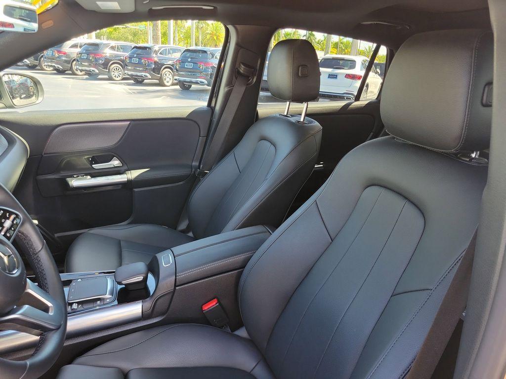used 2022 Mercedes-Benz GLA 250 car, priced at $27,990
