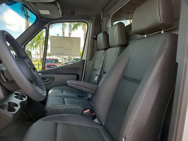 new 2025 Mercedes-Benz Sprinter 2500 car, priced at $62,569