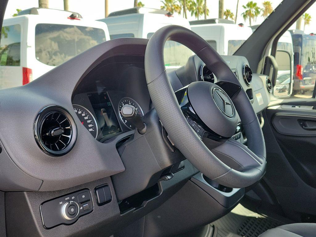 new 2025 Mercedes-Benz Sprinter 2500 car, priced at $64,107