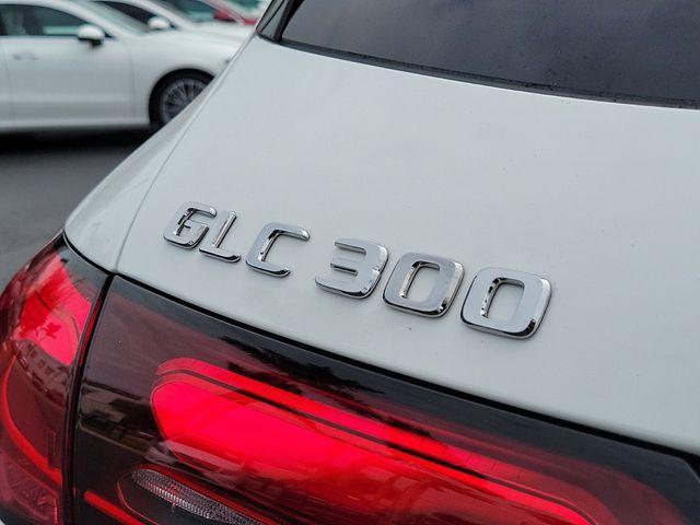 new 2025 Mercedes-Benz GLC 300 car, priced at $56,610