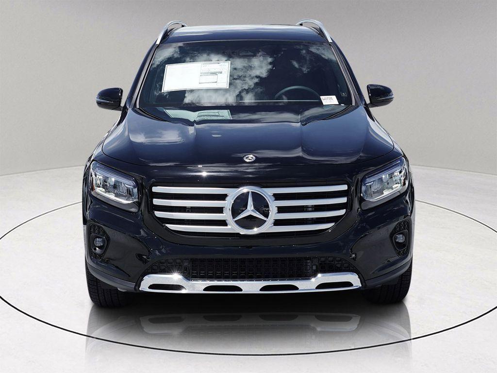 new 2025 Mercedes-Benz GLB 250 car, priced at $45,221
