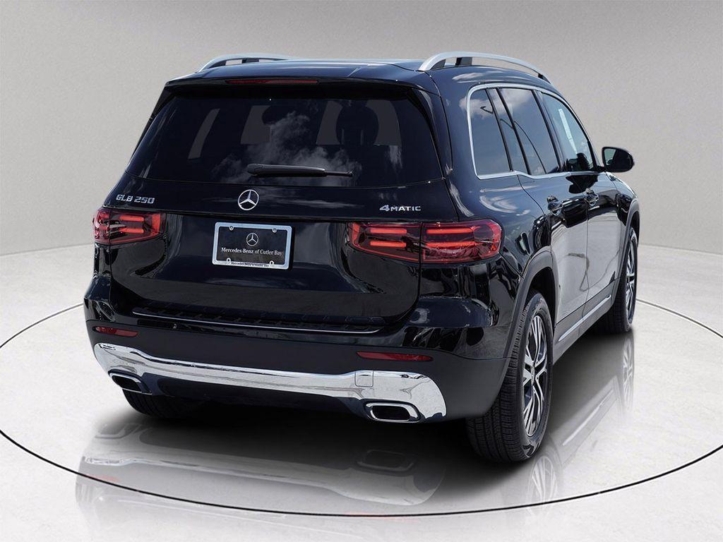 new 2025 Mercedes-Benz GLB 250 car, priced at $45,221
