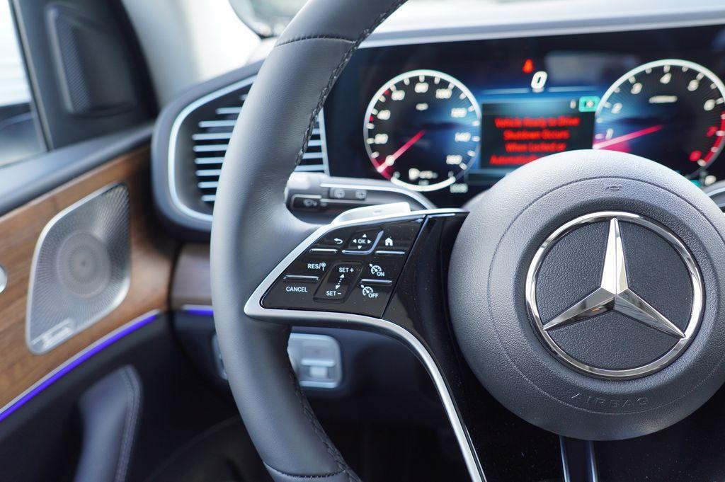 new 2026 Mercedes-Benz GLE 350 car, priced at $67,580