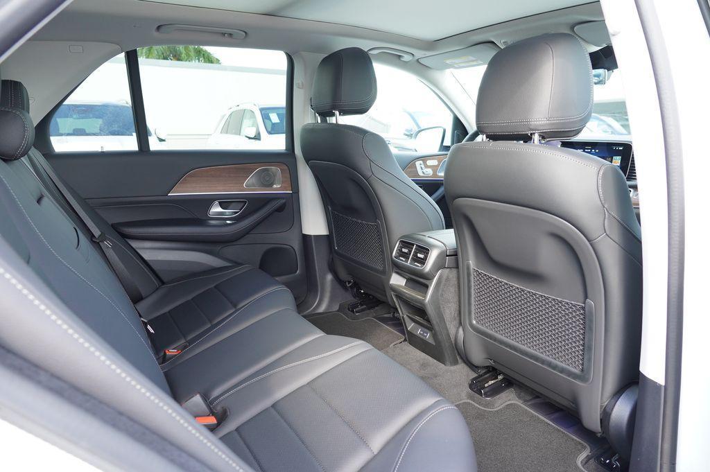 new 2026 Mercedes-Benz GLE 350 car, priced at $67,580