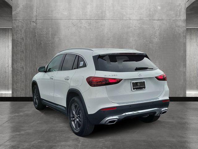 new 2025 Mercedes-Benz GLA 250 car, priced at $46,290