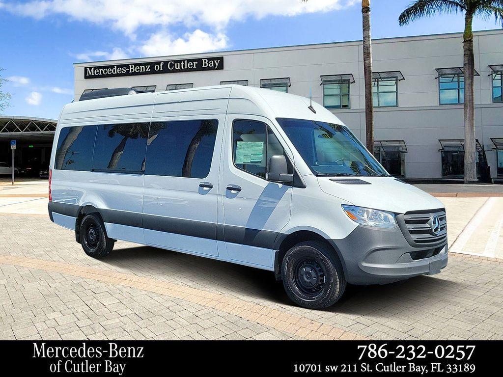 new 2025 Mercedes-Benz Sprinter 2500 car, priced at $75,001