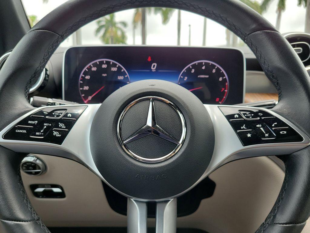 used 2024 Mercedes-Benz GLC 300 car, priced at $43,048