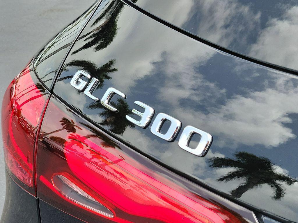 used 2024 Mercedes-Benz GLC 300 car, priced at $43,048